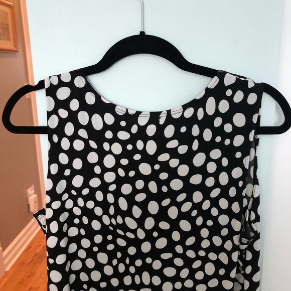 Very comfortable summer dress. Size 16. - Picture 3 of 3